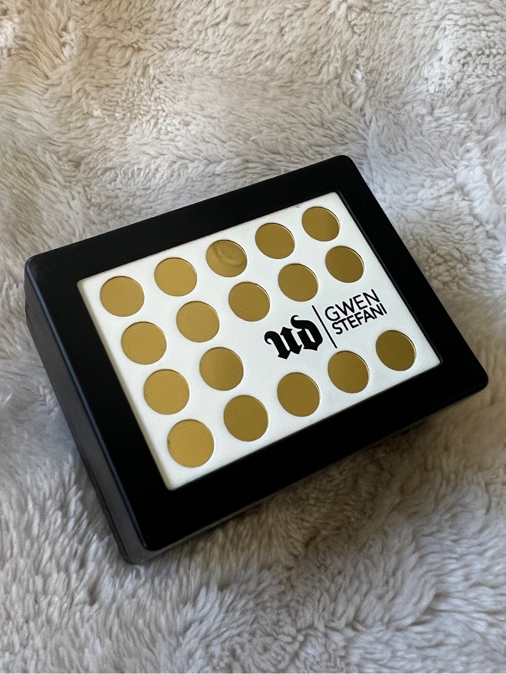 Urban Decay x Gwen Stefani Brow Box NWT - Picture 4 of 8